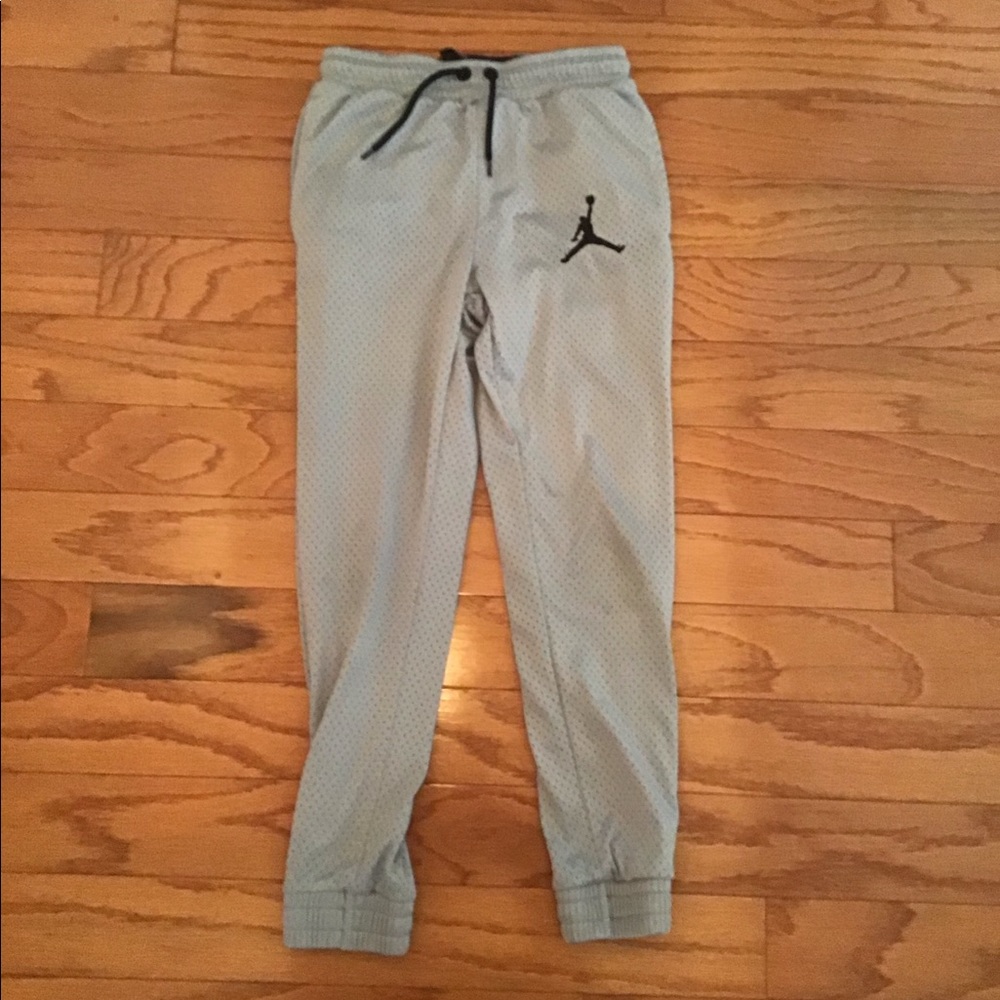 Boys Jordan sweat pants